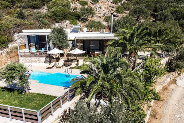 Villa Souda für 4 Pax