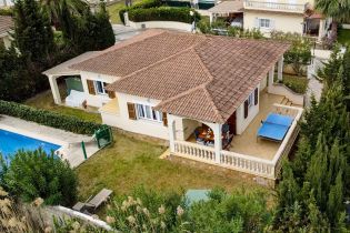Ferienobjekt Ferienhaus Sago, nahe Strand. Ferienobjekt Ferienhaus Sago, nahe Strand.